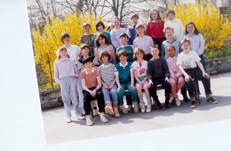 Photo de classe CM2 de 1986, Jean De La Fontaine - Copains d'avant