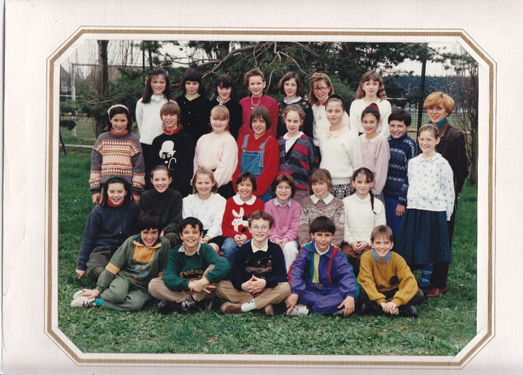 Photo de classe CM2 de 1990, ECOLE PRIMAIRE - Copains d'avant