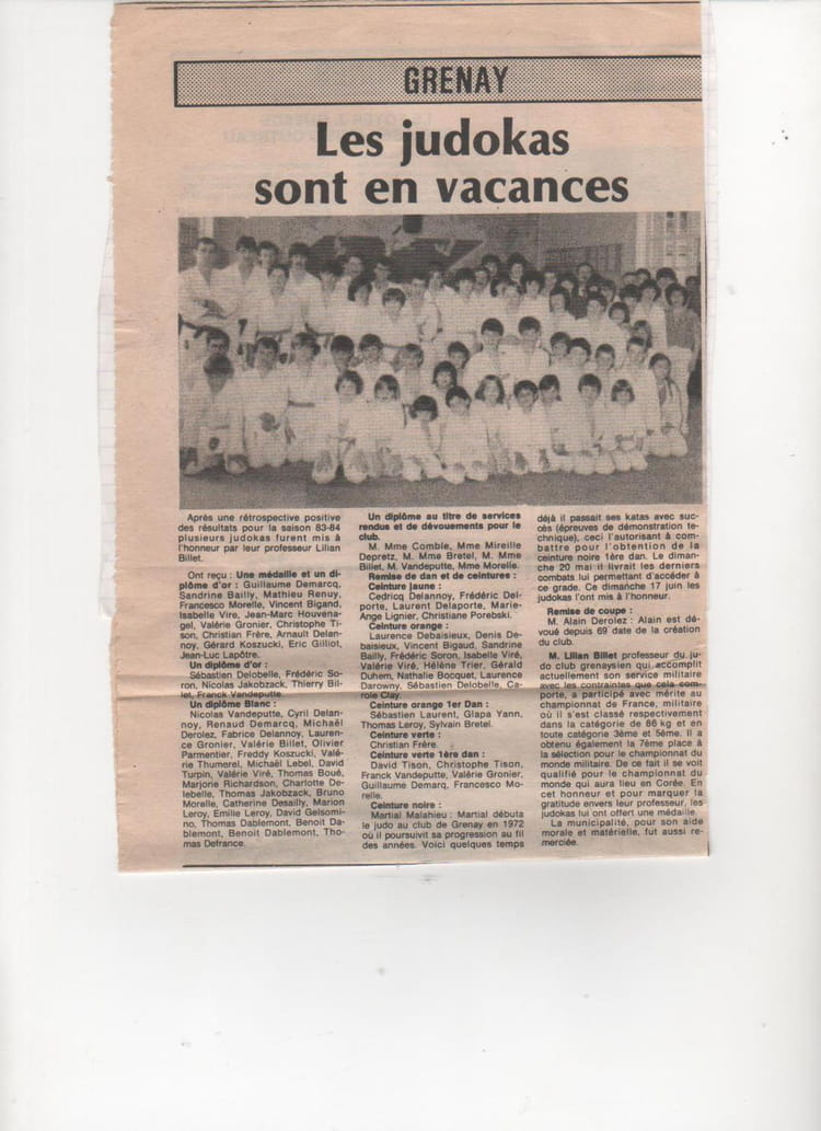 Photo de classe LE JUDO de 1983, SAKURA - Copains d'avant