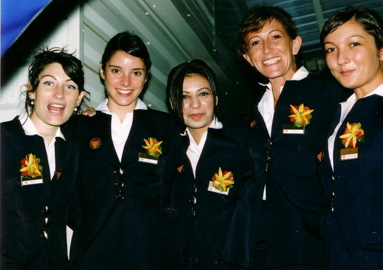 Photo De Classe Hotesses En Loges Usap Stade Aime Giral Perpignan De 07 Surveillance Catalane Copains D Avant