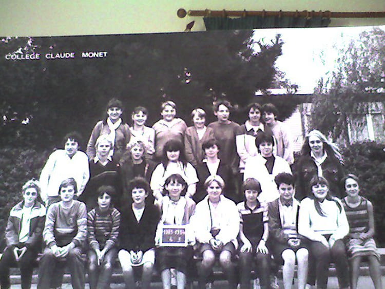 Photo de classe CLASSE 4°3 1983-1984 de 1983, Collège Claude Monet
