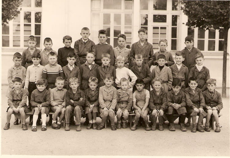 Photo de classe Plus de souvenir de 1957, ECOLE JULES FERRY Copains d