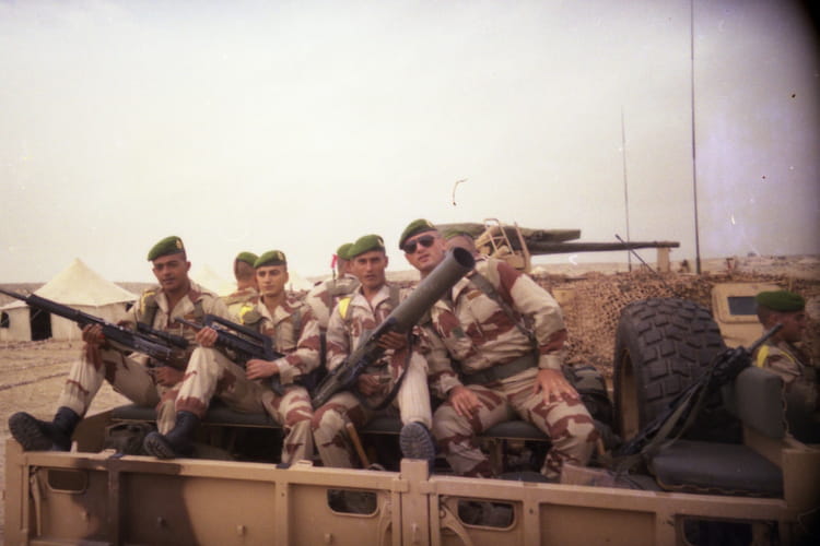 QUIRALU COFALU ALUDO ENSEMBLE DE 4 SOLDATS DIVERS JOUET ANCIEN