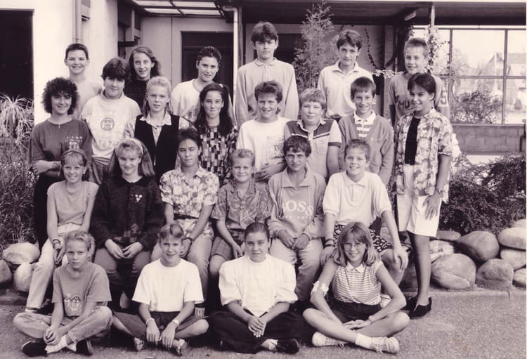 Photo de classe Cinquiéme C - Collége de Sundhouse de 1990, Collège ...