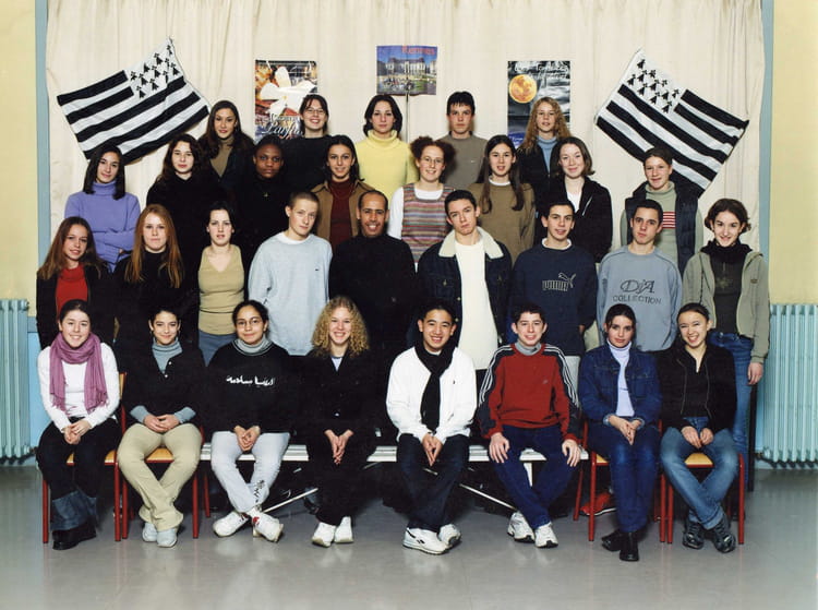 Photo de classe 2nde 5 de 2002, Lycée Jean Mace - Copains d'avant