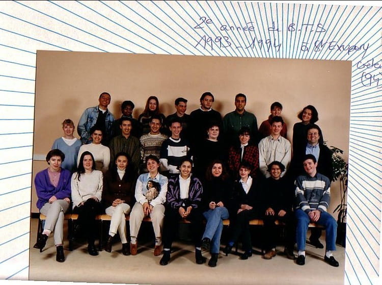 Photo de classe 2eme année de BTS Action Co de 1993, Lycée Saint ...