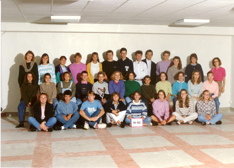 Photo de classe 2nd8 de 1992, Lycée Michel Anguier - Copains d'avant