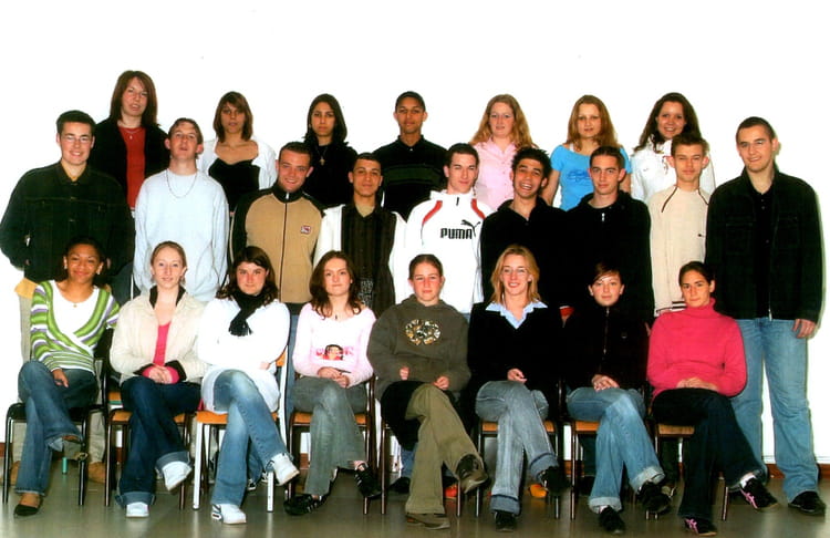 Photo de classe Terminal STT 2 de 2005, Lycée Jean Rostand - Copains d ...