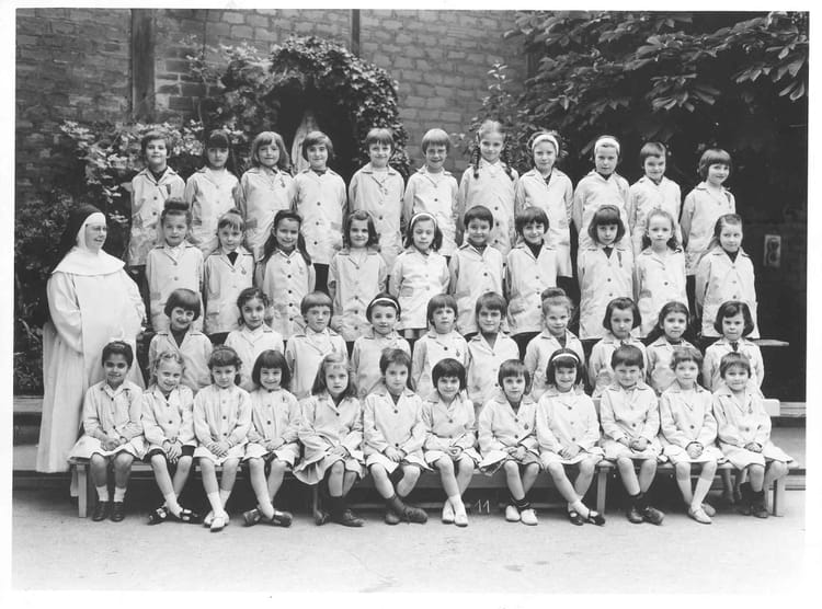 Photo de classe Classe de CP Année 19631964 Sainte Geneviève