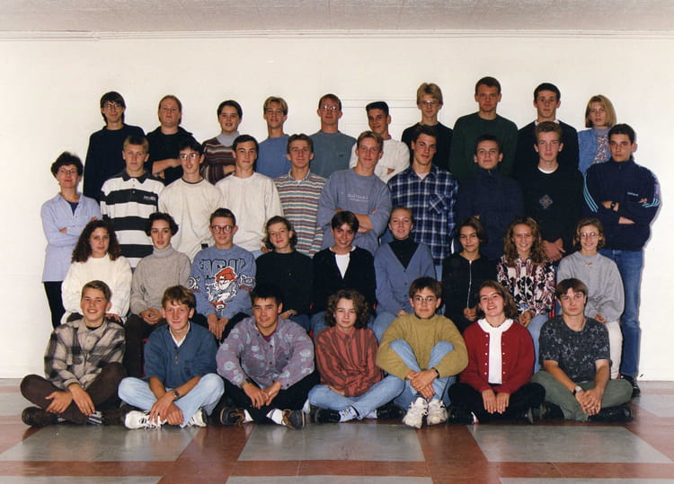 Photo de classe Première S2 de 1995, Lycée Michel Anguier - Copains d'avant
