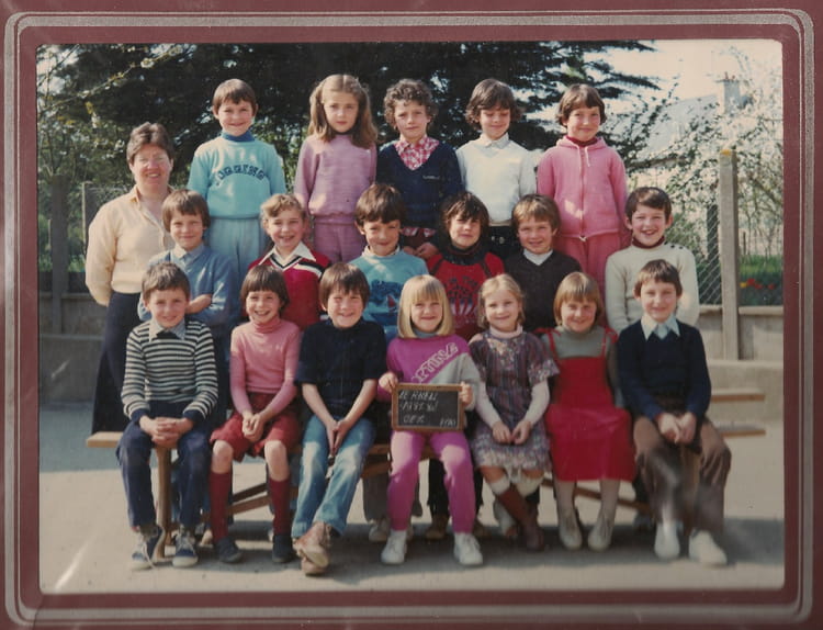 Photo de classe CE1 de 1982, ECOLE SAINTE MARIE - Copains d'avant