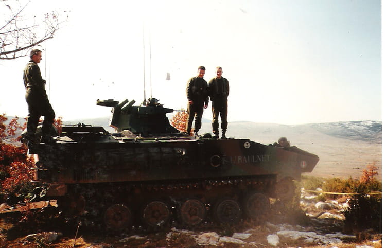 Photo de classe EQUIPAGE CHAR AMX10HP de 1991, 3eme Rama - Copains d'avant