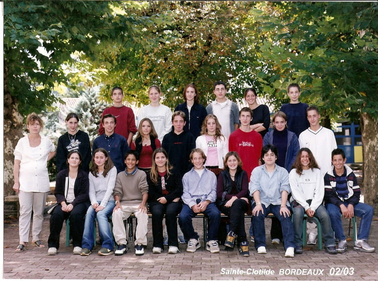 Photo de classe Collége sainteclotilde 20022003 de 2002, Collège