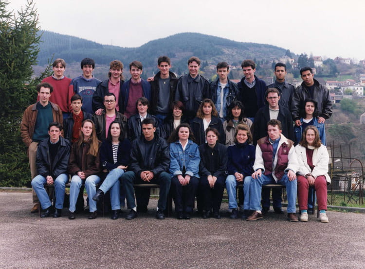 Photo de classe BTS Force de vente de 1993, Lycée D'enseignement ...