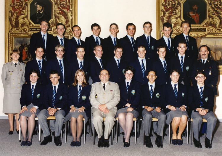 Photo de classe Terminale S2 de 2000, Lycée Militaire De Saint Cyr