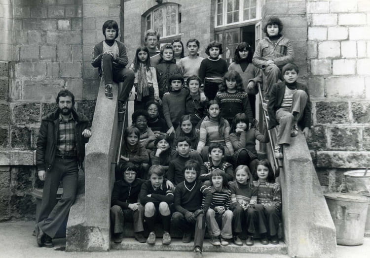 Photo de classe Classe CE2 de 1978, école Comunale Rue Pihet Paris ...