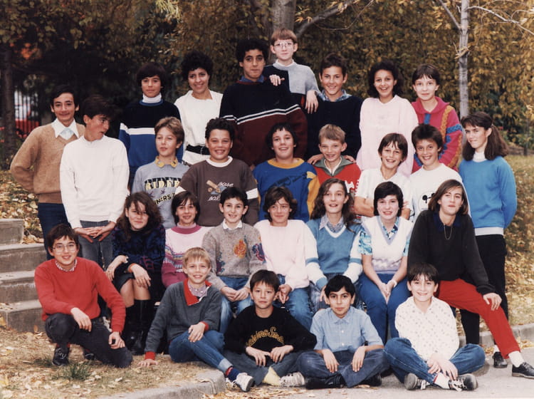 Photo De Classe 5 me De 1985 Coll ge Ennemond Richard Copains D avant Photo De Classe 5 me De 1985 Coll ge Ennemond Richard Copains D avant