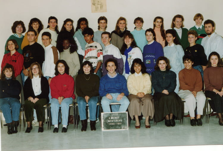 Photo de classe BTS 1 C de 1991, Lycée André Malraux - Copains d'avant