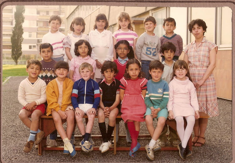 Photo de classe CP 1983 de 1983, ECOLE MARIE CURIE - Copains d'avant