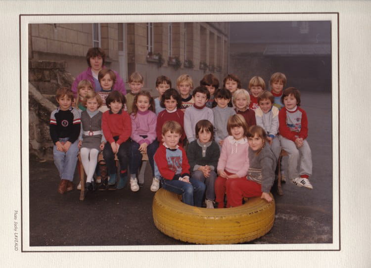 Photo de classe CP de 1984, Ecole Lefevre (Mons En Laonnois) Copains d'avant