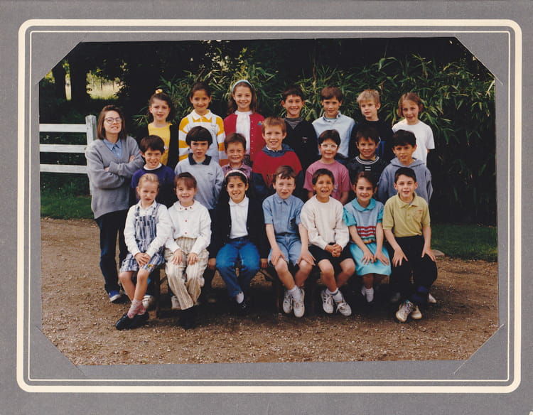Photo de classe CE2 de 1993, Ecole Sainte Ursule (Chateau Gontier
