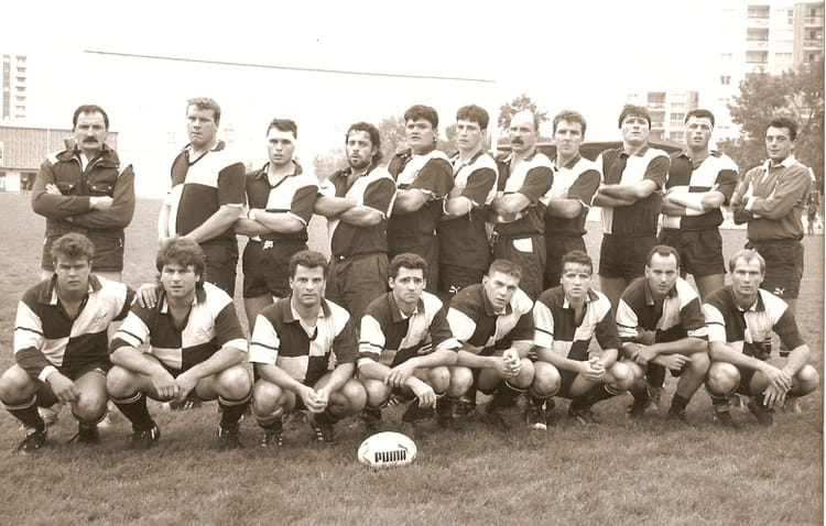 Photo de classe Saison 199293 seniors de 1992, RUGBY CLUB Copains d