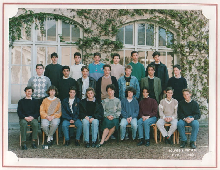 Photo de classe 2nd Verte St Gregoire Tours de 1988, Lycée Saint