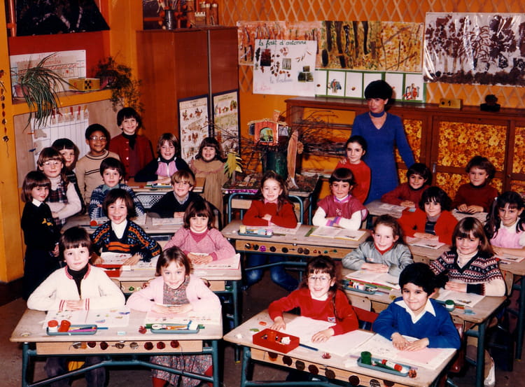 Ecole Romain Rolland Sainte Genevieve Des Bois