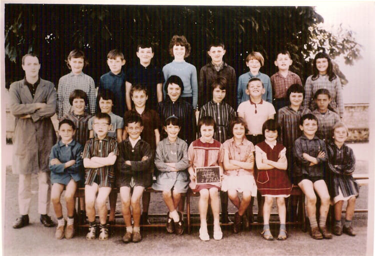 Photo de classe Cm1 de 1963, Ecole Du Mont Cendrou (Saint Hilaire Sur
