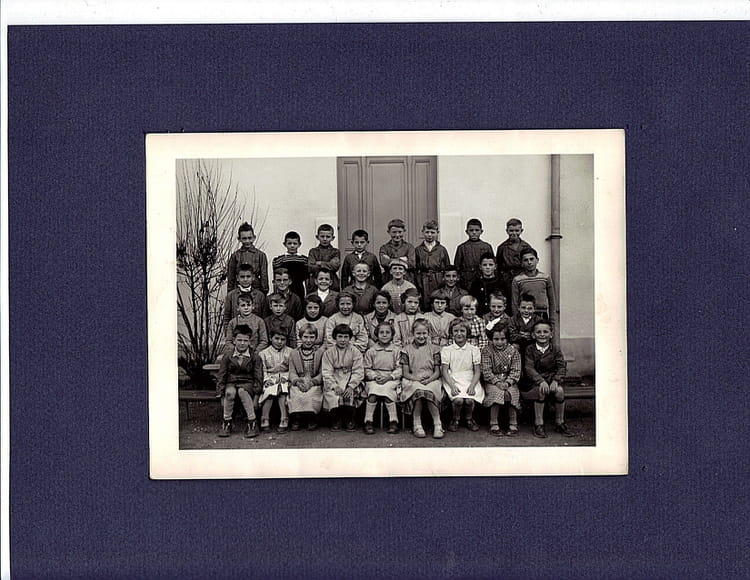 Photo de classe CE2 CM1 de 1956, ECOLE DE XOULCES Copains d'avant