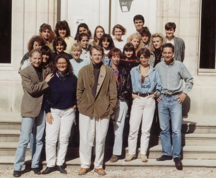 Photo de classe BTS COMMERCE INTERNATIONNAL de 1990, ICEP - Copains d'avant