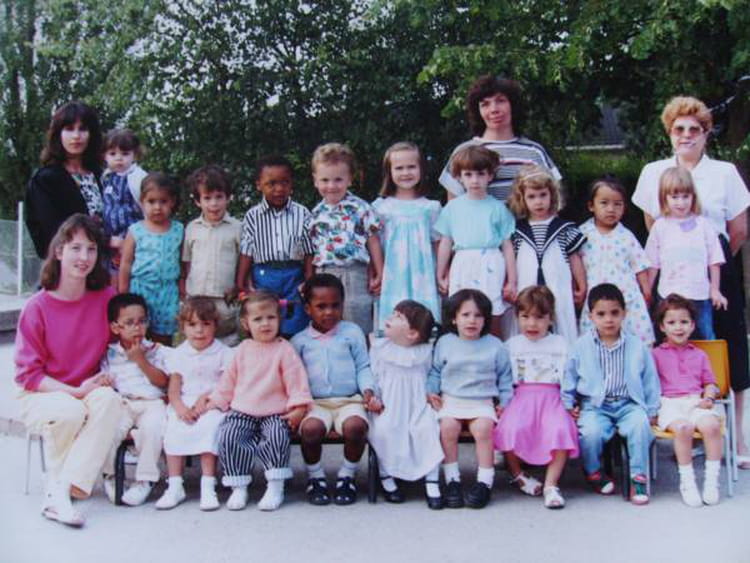 Photo de classe Petite secsion de 1990, ECOLE LOUISE MICHEL - Copains d ...