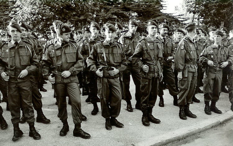 Photo De Classe 8rpima De 1966 8ème Rpima Copains D Avant Photo De Classe 8rpima De 1966 8ème Rpima Copains D Avant