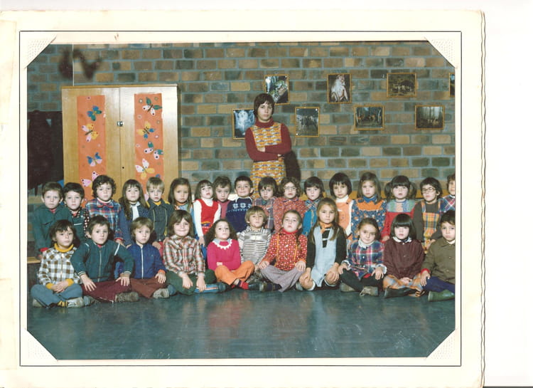 Photo de classe MATERNELLE de 1974, HAMEAU DE BALIZY Copains d'avant