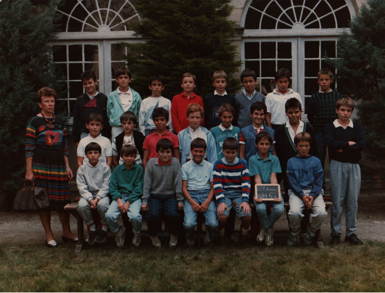 Photo de classe 6eme1 198687 Saint François Xavier Vannes de 1987