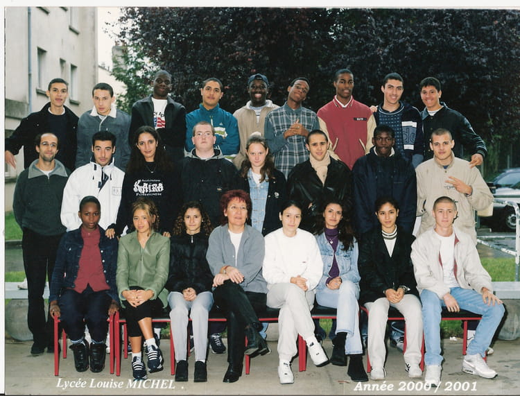 Photo de classe Compta de 2000, Lycée Louise Michel - Copains d'avant