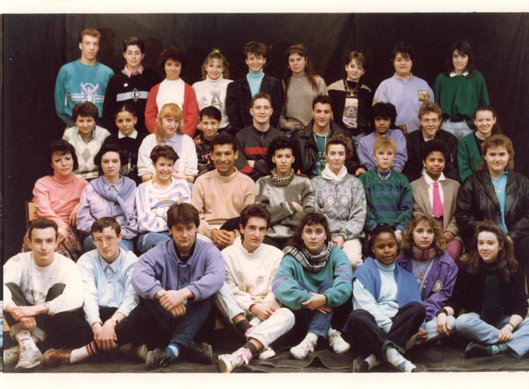 Photo de classe Seconde 12 de 1989, Lycée Gaston Bachelard - Copains d ...