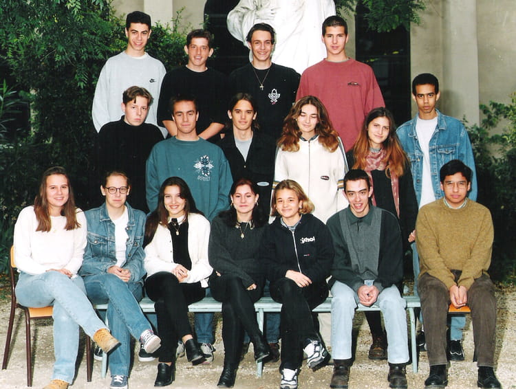 Photo de classe PREMIERE de 1996, Lycée Sainte Marie Blancarde