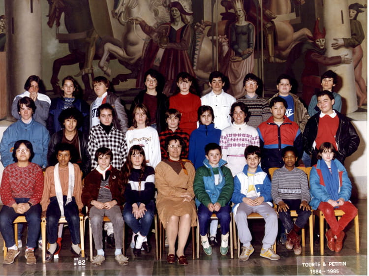 Photo de classe 5eme 8 de 1984, Collège Claude Monet - Copains d'avant