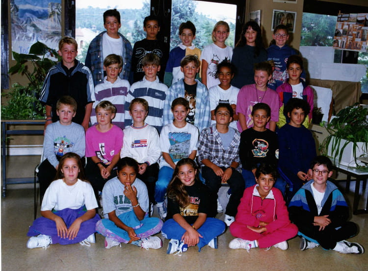 Photo de classe 6°5 de 1995, Collège Reynier - Copains d'avant