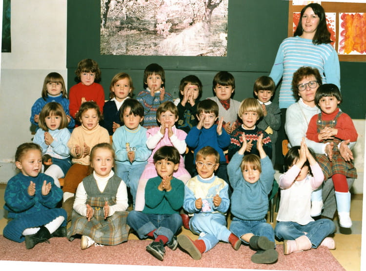 Photo De Classe 2eme Ann e Maternelle De 1986 cole Maternelle Etienne photo-de-classe-2eme-ann-e-maternelle-de-1986-cole-maternelle-etienne