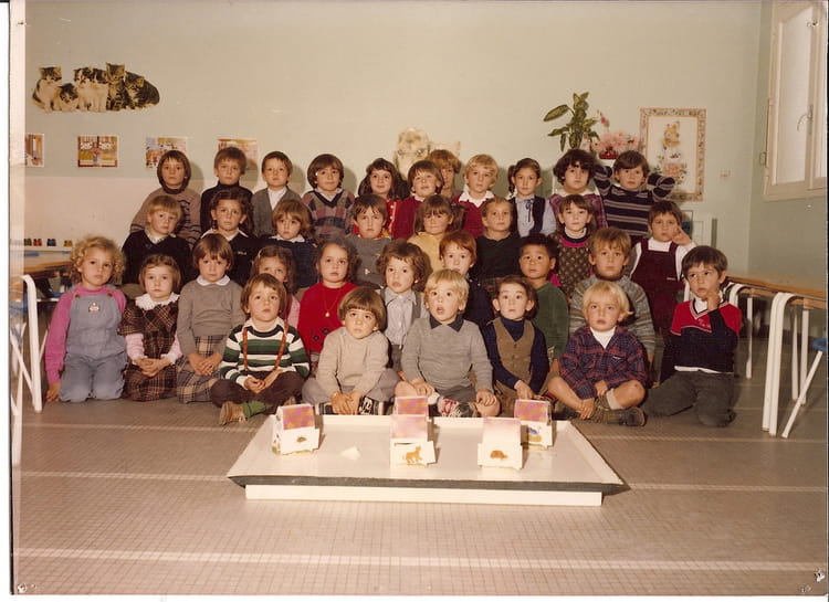 Photo de classe ? de 1979, ECOLE INSTITUTION SAINTE MONIQUE Copains d