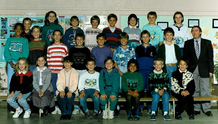 Photo de classe CM2 de 1989, MARCEL CACHIN Copains d'avant