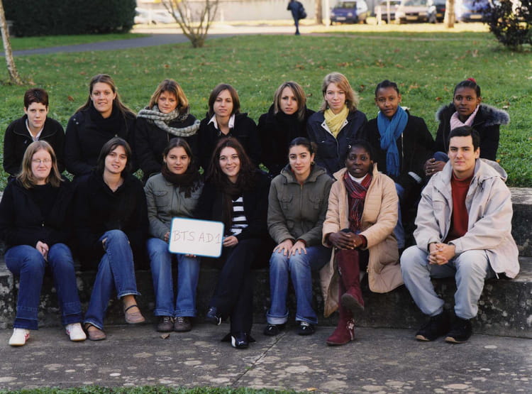 Photo de classe BTS AD1 de 2007, Lycée Jean Moulin - Copains d'avant