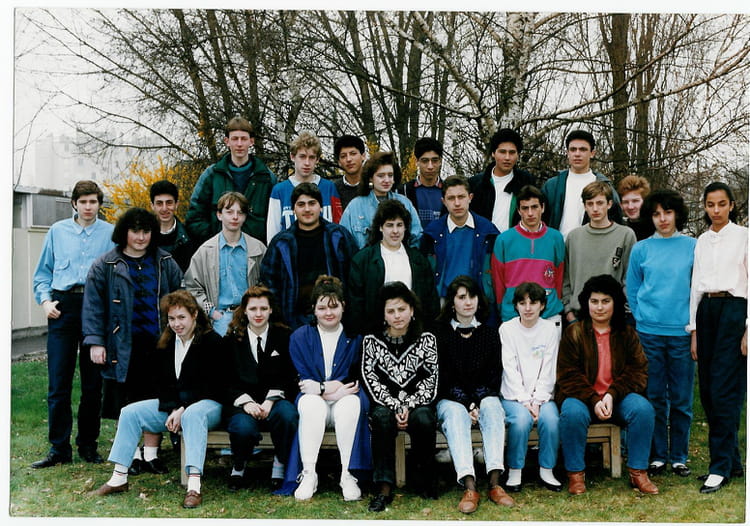Photo de classe 3eme2 de 1990, Collège Chaussée Bocquaine Copains d'avant