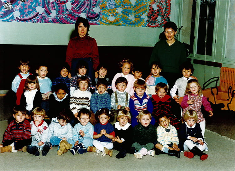 Photo de classe Maternelle Petite Section 19861987 de 1986, Ecole