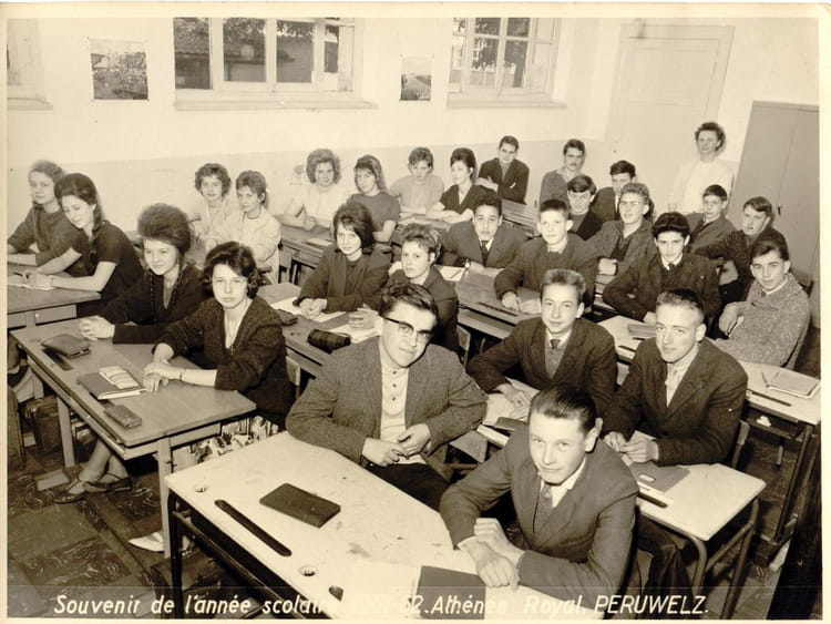 Photo De Classe 4moderne De 1962 Athenee Royal Peruwelz Copains D Avant