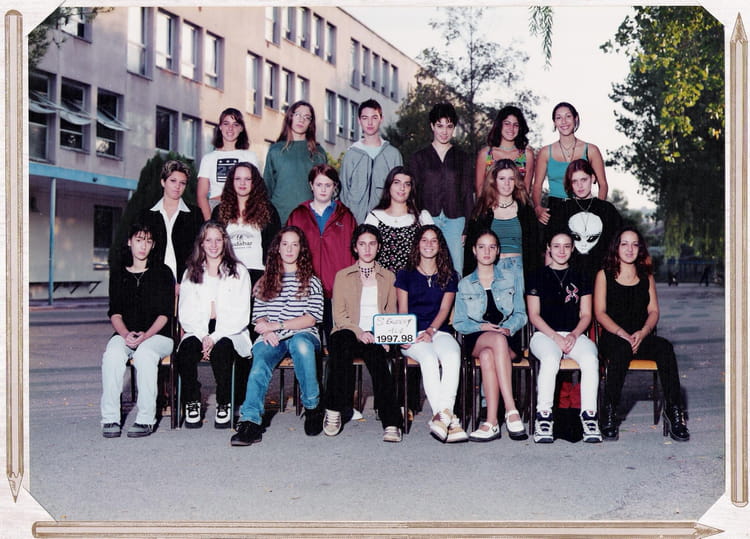 Photo de classe 1èreL 1 lycée St Exupéry St Raphael de 1998, Lycée Antoine De Saintexupéry