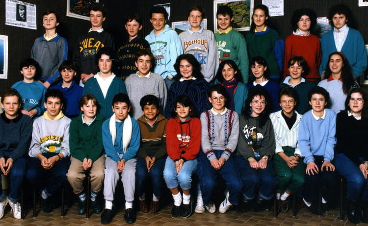 Photo De Classe 4e3 De 1986 Coll ge Saint helier Copains D avant photo-de-classe-4e3-de-1986-coll-ge-saint-helier-copains-d-avant