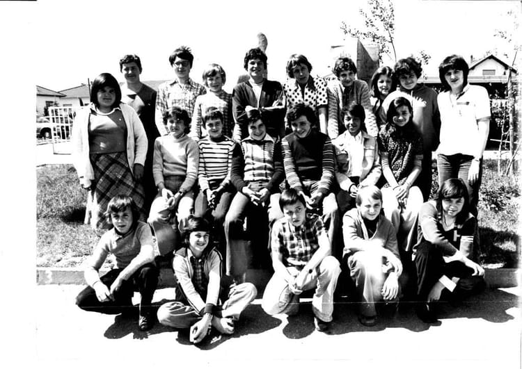 Photo De Classe 5 De 1977 Collège Françoise Dolto Copains D Avant Photo De Classe 5 De 1977 Collège Françoise Dolto Copains D Avant